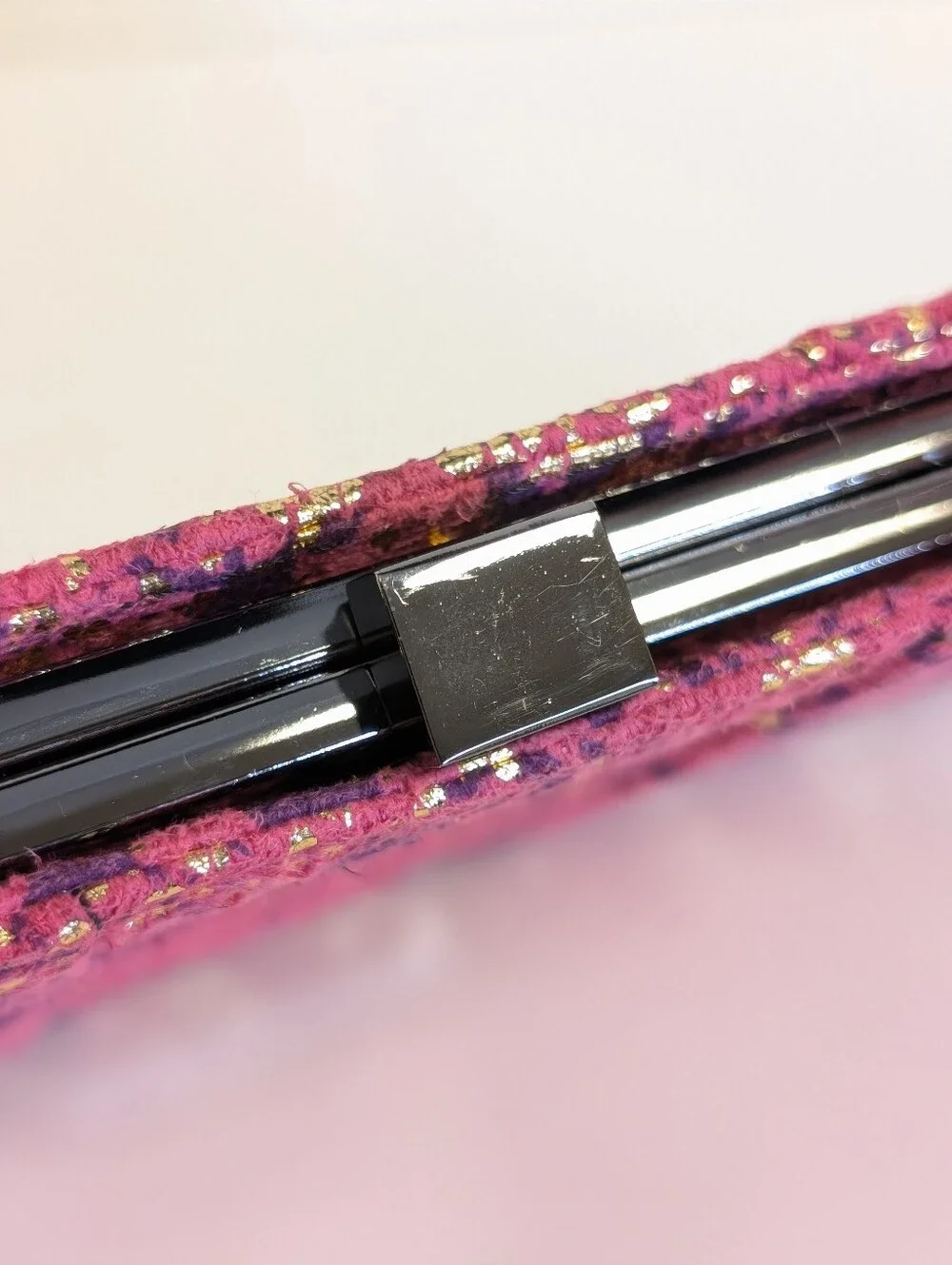 Kenneth Cole Reaction Pink Metallic Snake Print Frame Wallet Clutch 8.5